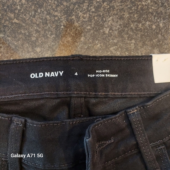Old Navy Pop Icon Midrise Skinny Jeans size 4 NEW WITH TAGS - Picture 3 of 5